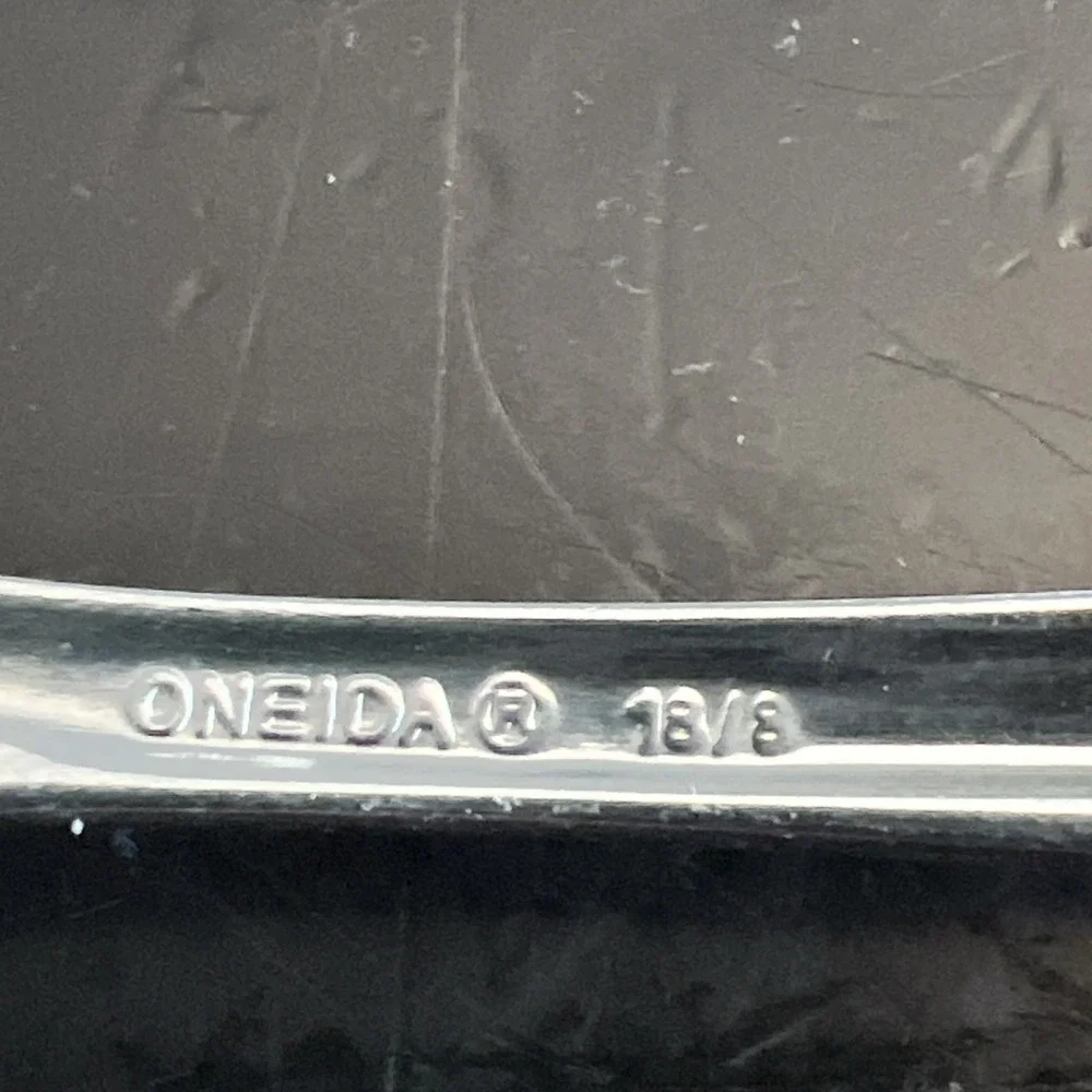 Oneida Flight Reliance Stainless Flatware Forks Dinner Salad Knife Silverware